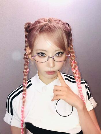 Sakura Miyawaki 宮脇 咲良