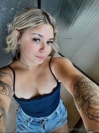 Full leaked Sakuraemily private onlyfans photo