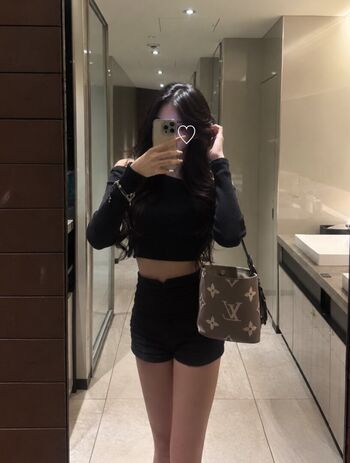 Full leaked Sakuraxx private onlyfans photo
