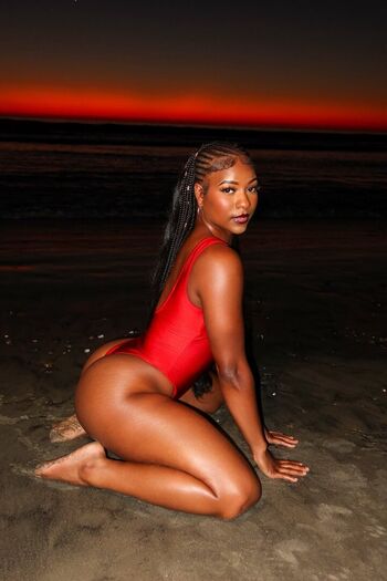 Full leaked Saleema rrm private onlyfans photo