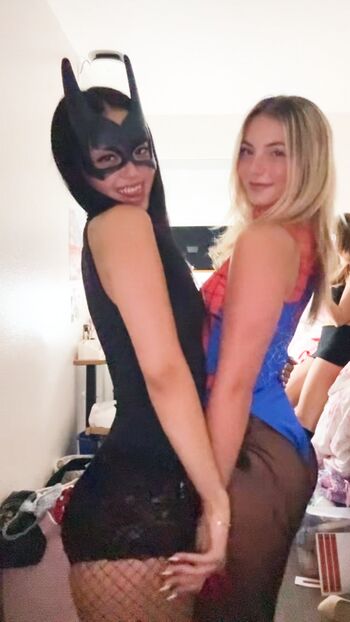 Full leaked Sally lee private onlyfans photo