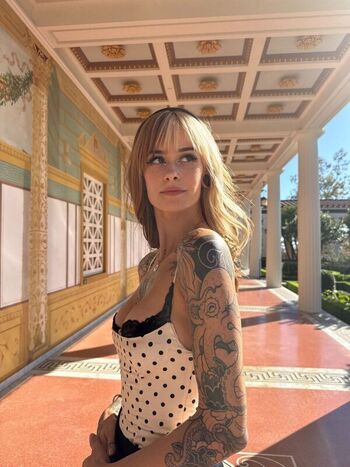 Full leaked Sallydinosaur  page private onlyfans photo