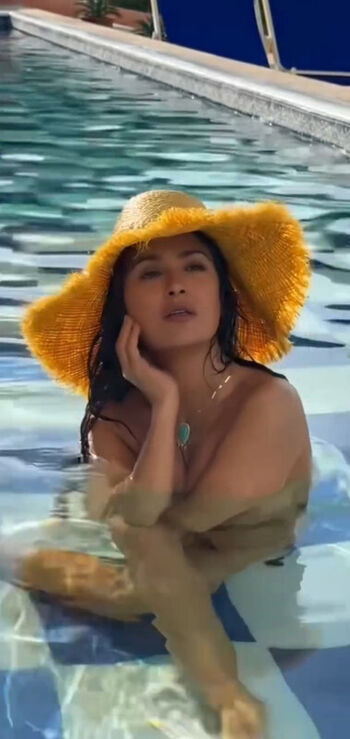 Full leaked Salma hayek private onlyfans photo