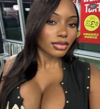 Full leaked Samantha marie page private onlyfans photo