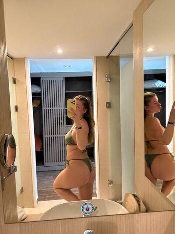 Full leaked Samantha s library private onlyfans photo