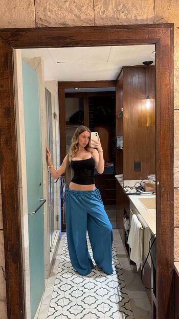 Full leaked Samantha schwartz page private onlyfans photo