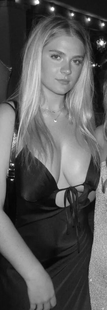 Samantha V
