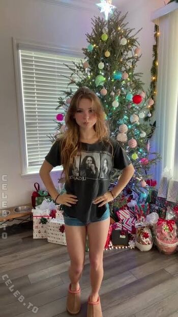 Full leaked Samii renn page private onlyfans photo