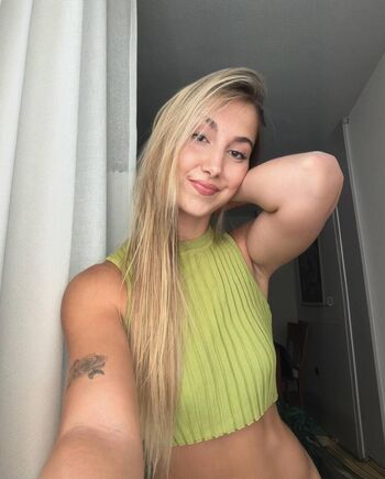 Full leaked Sandractive page private onlyfans photo