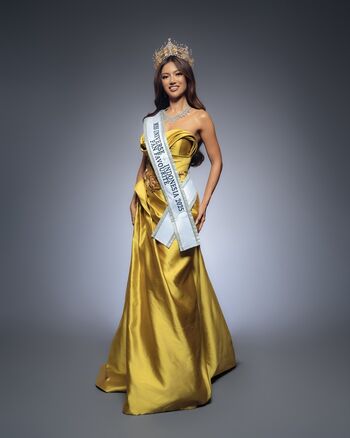 Full leaked Sanly liu private onlyfans photo