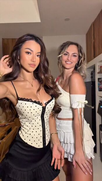 Full leaked Sanly liu private onlyfans photo