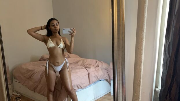 Full leaked Sanu xo private onlyfans photo