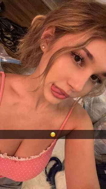 Full leaked Sara dobrik page private onlyfans photo