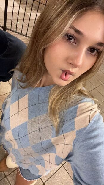 Full leaked Sara dobrik page private onlyfans photo