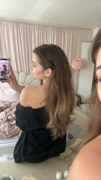 Full leaked Sara dobrik page private onlyfans photo