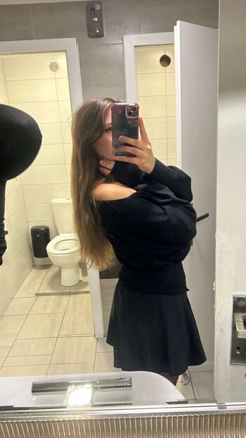 Full leaked Sara dobrik page private onlyfans photo
