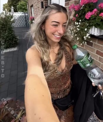 Full leaked Sara gnza private onlyfans photo