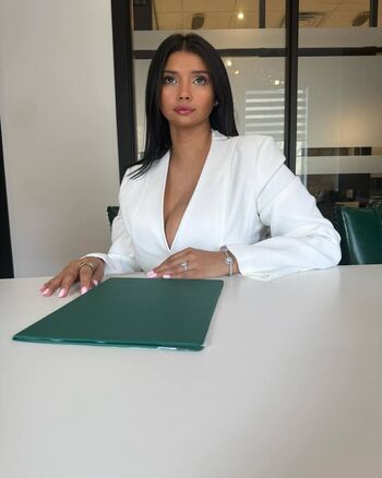 Full leaked Sara jghab private onlyfans photo