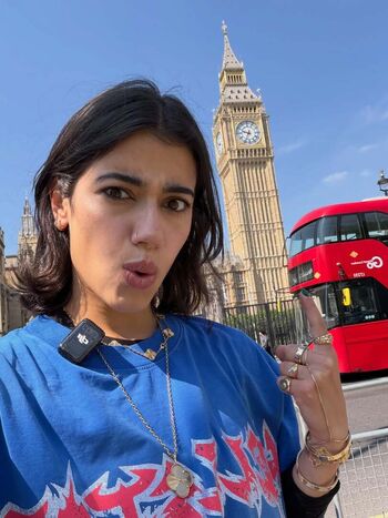 Full leaked Sara saffari private onlyfans photo