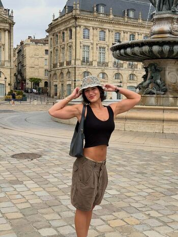 Full leaked Sara saffari private onlyfans photo
