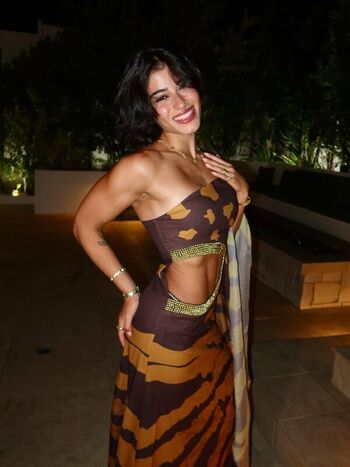Full leaked Sara saffari page private onlyfans photo