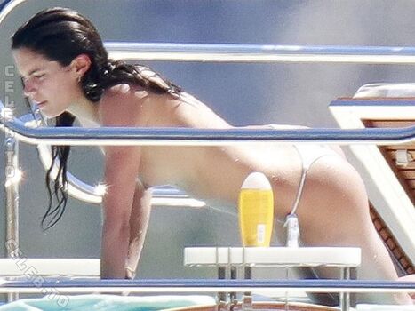 Full leaked Sara sampaio page private onlyfans photo