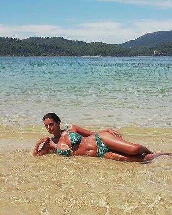 Full leaked Sara santos private onlyfans photo