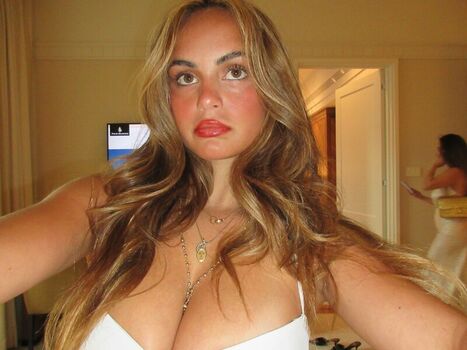 Full leaked Sarabella harris private onlyfans photo