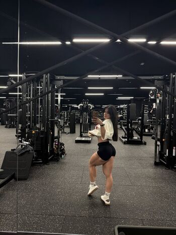 Full leaked Saragabrielepro private onlyfans photo