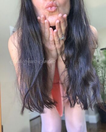 Full leaked Sarah anne sweetie private onlyfans photo