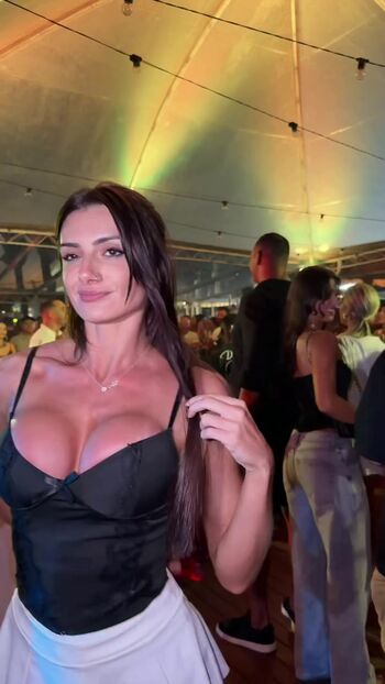 Full leaked Sarah caus private onlyfans photo
