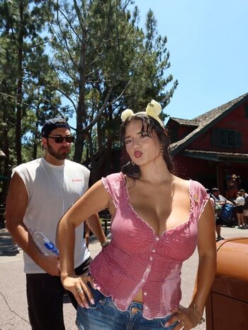 Full leaked Sarah curr private onlyfans photo