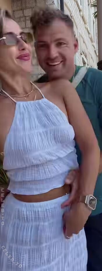 Full leaked Sarah engels page private onlyfans photo