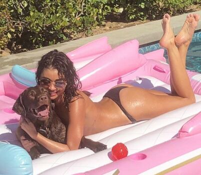 Sarah Hyland