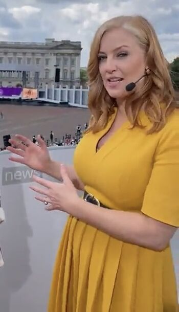 Full leaked Sarah jane mee private onlyfans photo