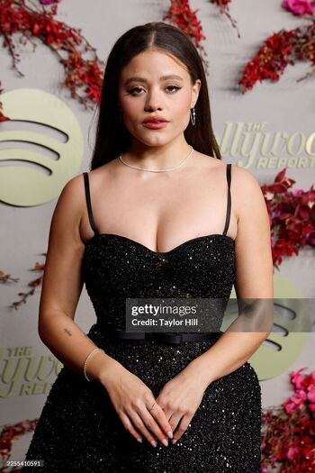 Sarah Jeffery