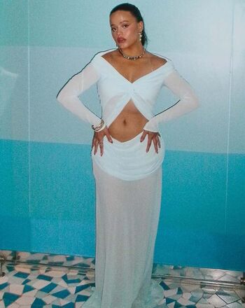 Sarah jeffery leaked photo video viral