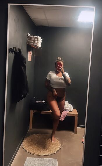 Full leaked Sarah las putas private onlyfans photo