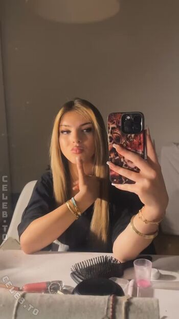 Full leaked Sarah lorema private onlyfans photo