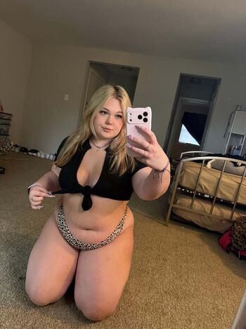Full leaked Sarah lxves private onlyfans photo