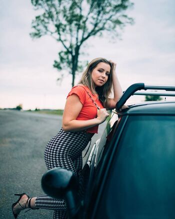 Full leaked Sarah senecal page private onlyfans photo