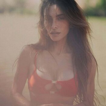 Full leaked Sarah shahi private onlyfans photo