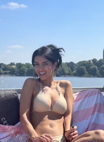 Full leaked Sararslan private onlyfans photo