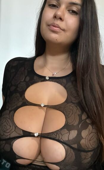Full leaked Sarettinablue private onlyfans photo