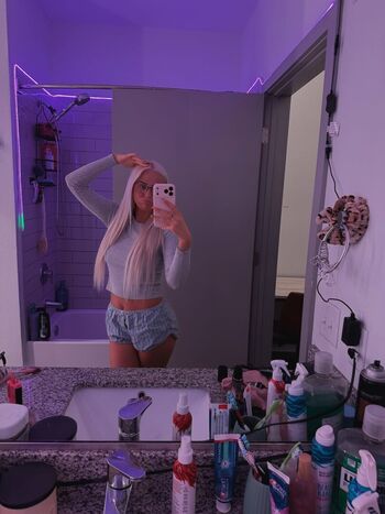 Full leaked Sariahxxx private onlyfans photo