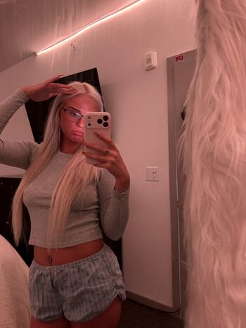 Full leaked Sariahxxx private onlyfans photo