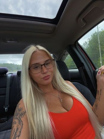 Full leaked Sariahxxx private onlyfans photo
