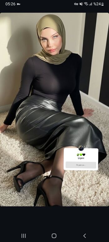 Full leaked Sariikubraa private onlyfans photo