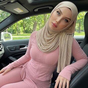 Full leaked Sariikubraa private onlyfans photo
