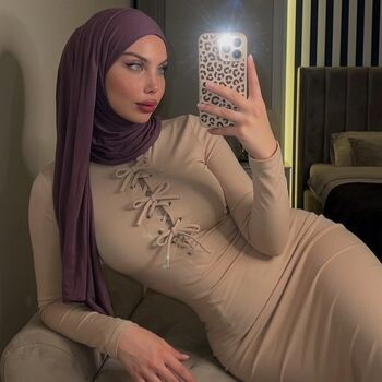 Full leaked Sariikubraa private onlyfans photo
